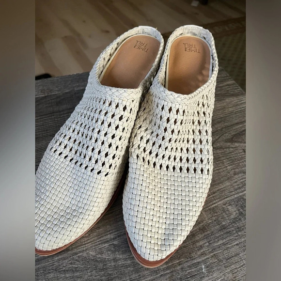 Time and True heeled mules wicker rattan light tan women’s size 11 NWT fall boot - Picture 1 of 7